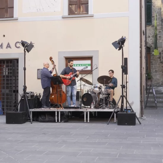 UFF FUORI FESTIVAL_1.1.10