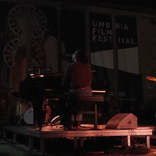UFF FUORI FESTIVAL_1.1.4